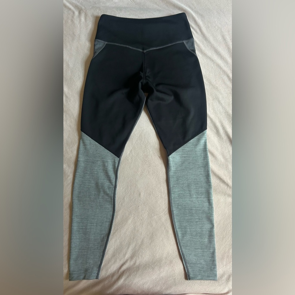 Nike Dri-Fit Grey and Black Leggings - Picture 2 of 3